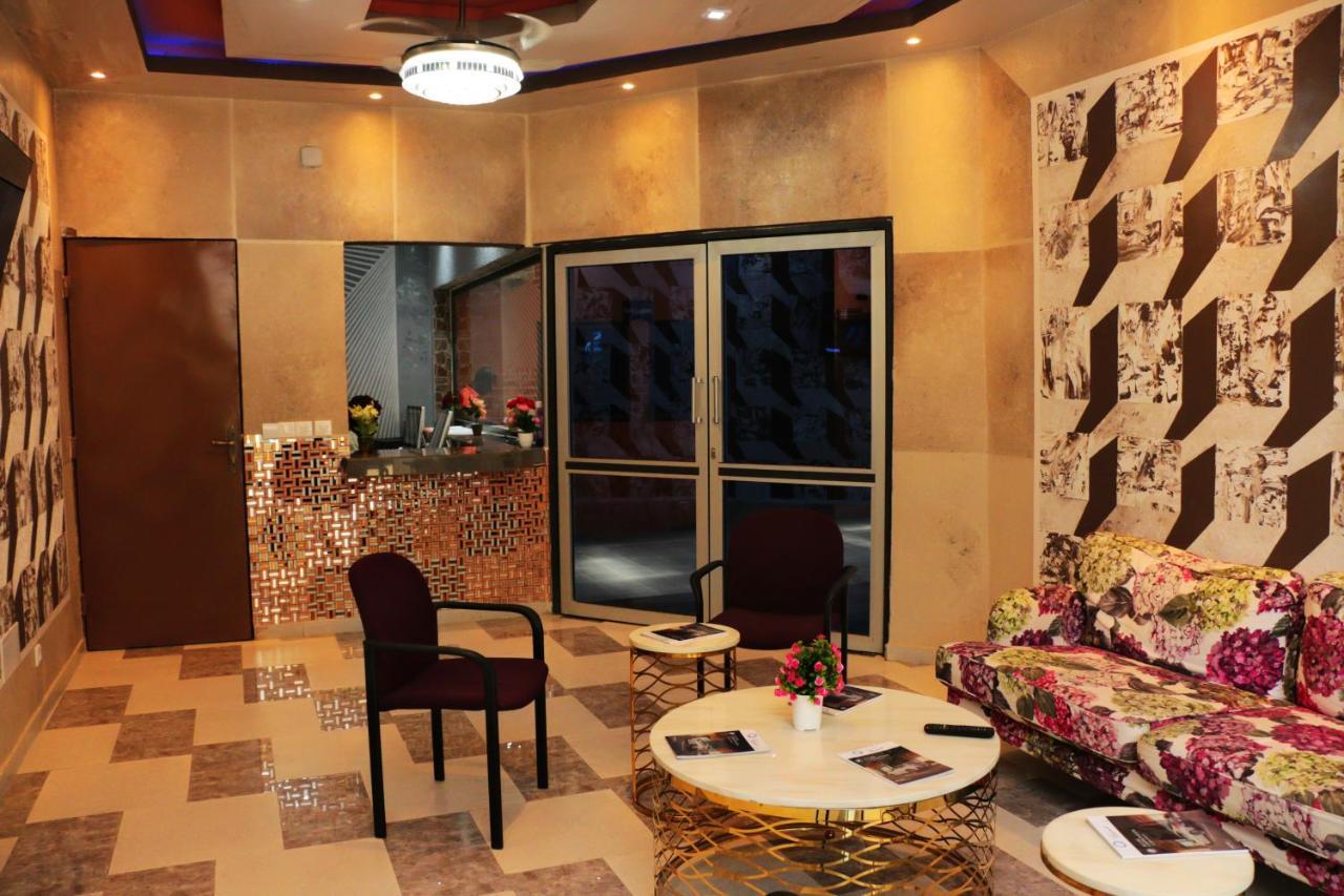 Hotel Laval Abican Dış mekan fotoğraf