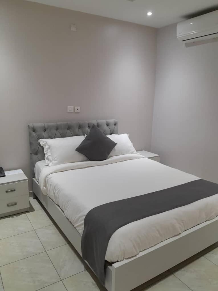 Hotel Laval Abican Dış mekan fotoğraf